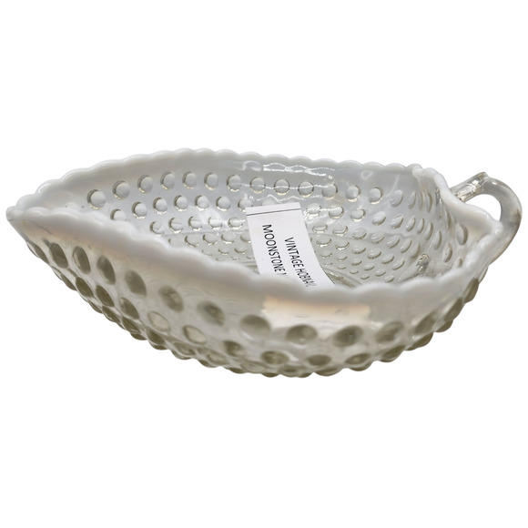 Anchor Hocking Moonstone Opalescent Hobnail Heart Shaped Candy Nut Nappy Dish - Picture 3 of 7